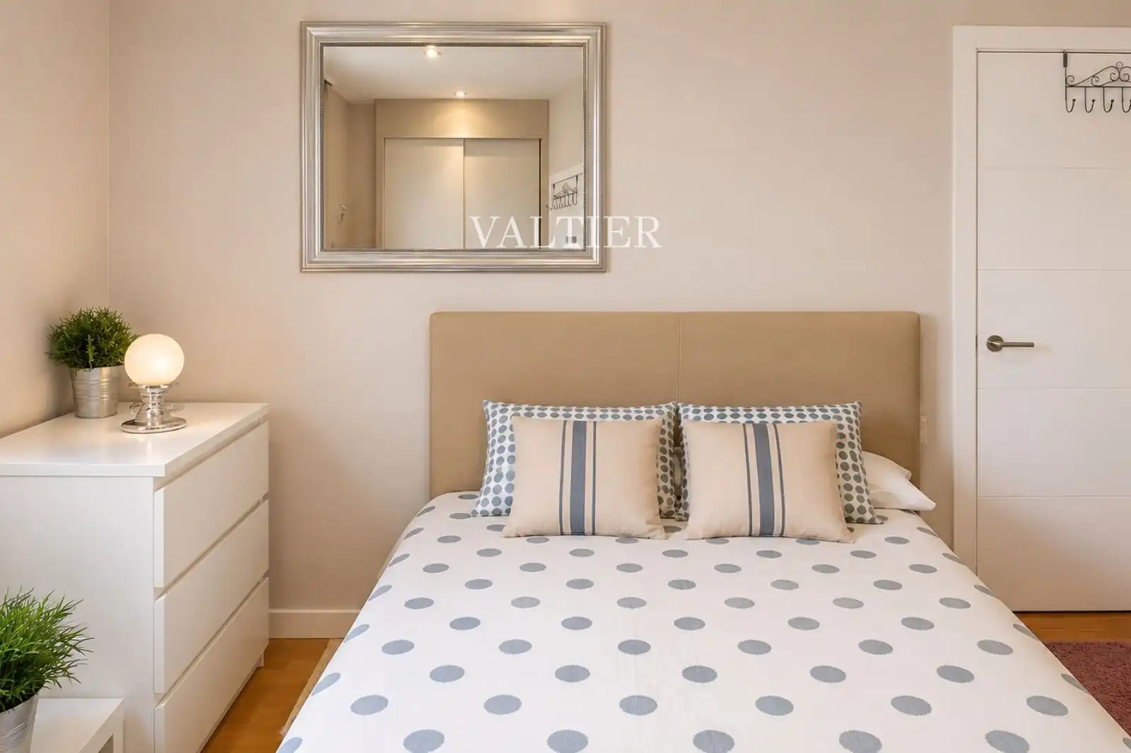 Habitación de Ático de alquiler en Madrid con Aire acondicionado, Terraza y Amueblado