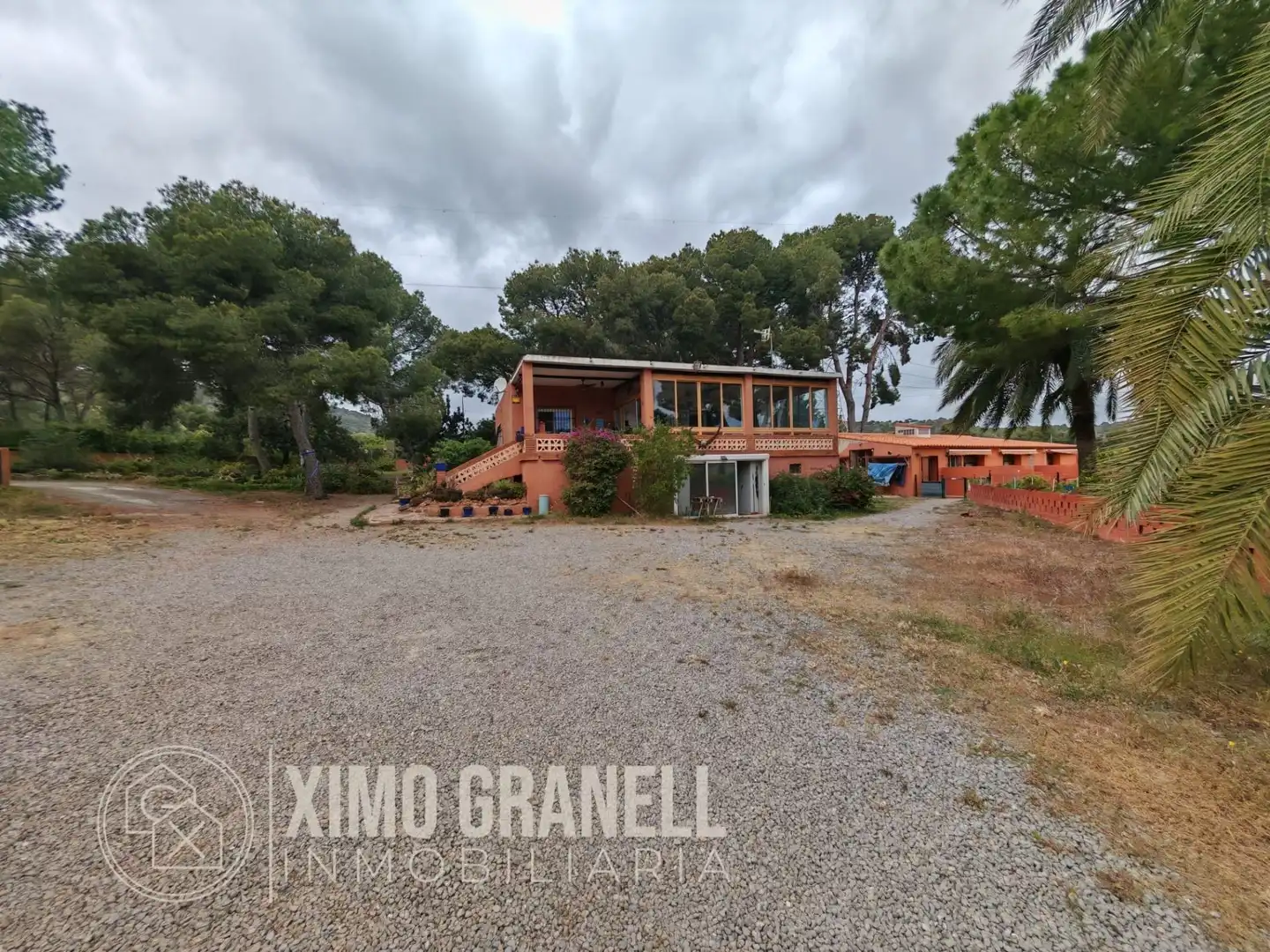 Country house zum Verkauf in Sagunto / Sagunt mit Klimaanlage, Heizung und Privatgarten