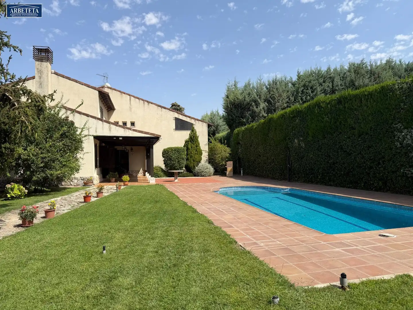 Xalet amb piscina en venda a Chiloeches, imagen 2