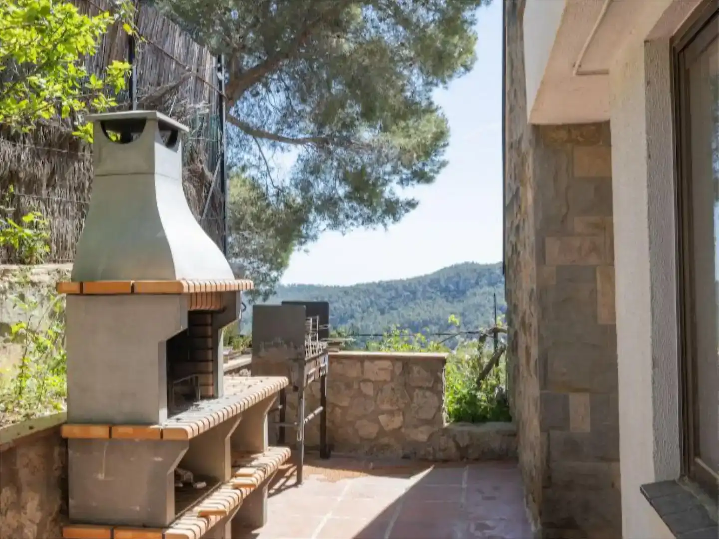 Terrassa de Casa o xalet en venda en Corbera de Llobregat amb Piscina i Balcó