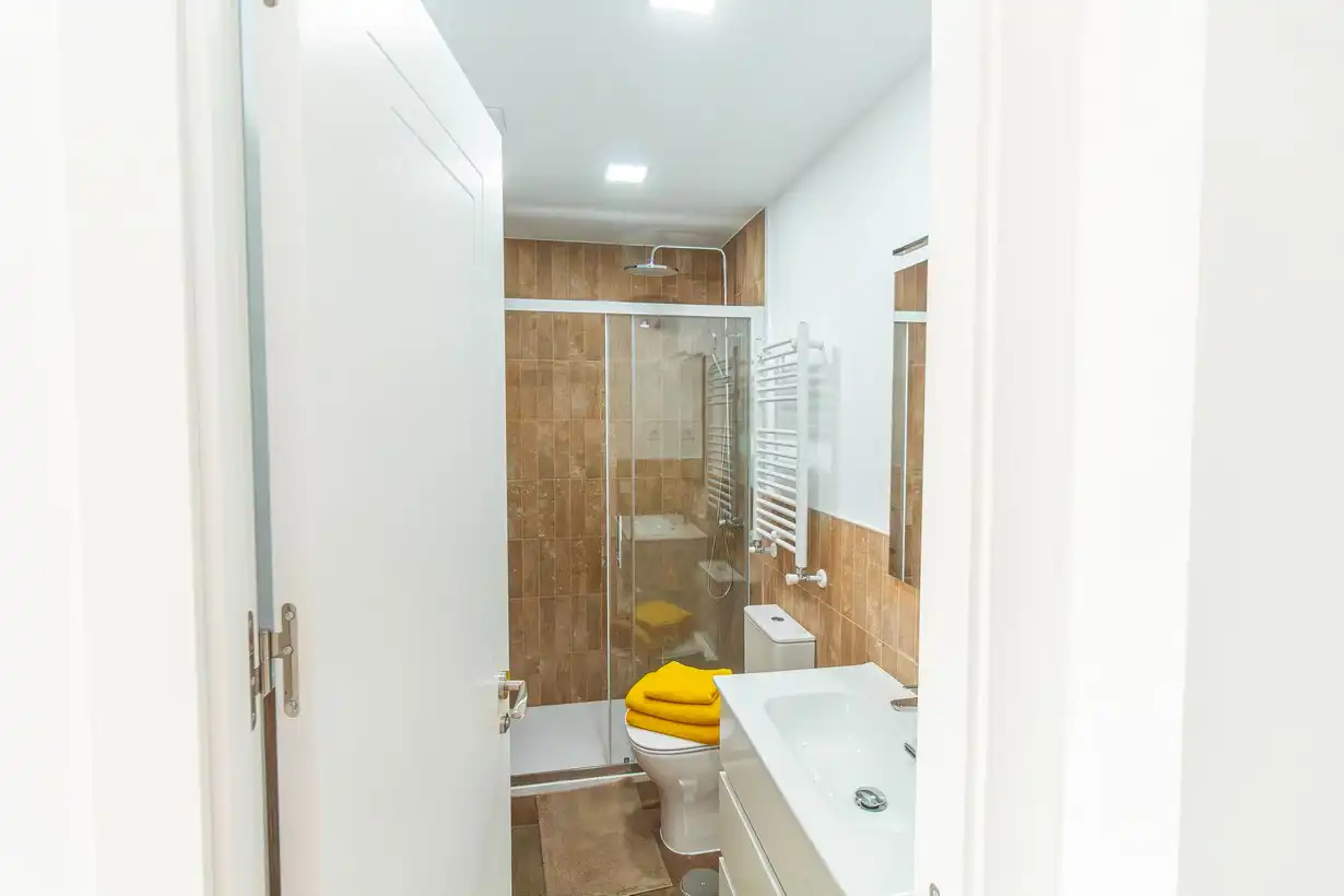 Baño de Piso en venta en Madrid con Aire acondicionado, Calefacción y Parquet