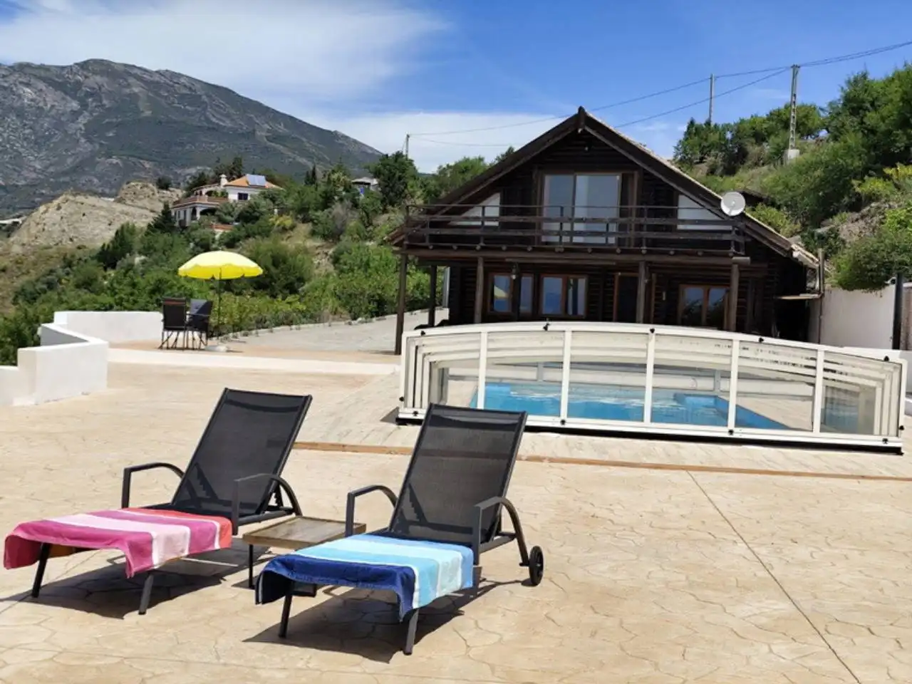 Casa rustica con piscina in vendita a Camino Jete 1