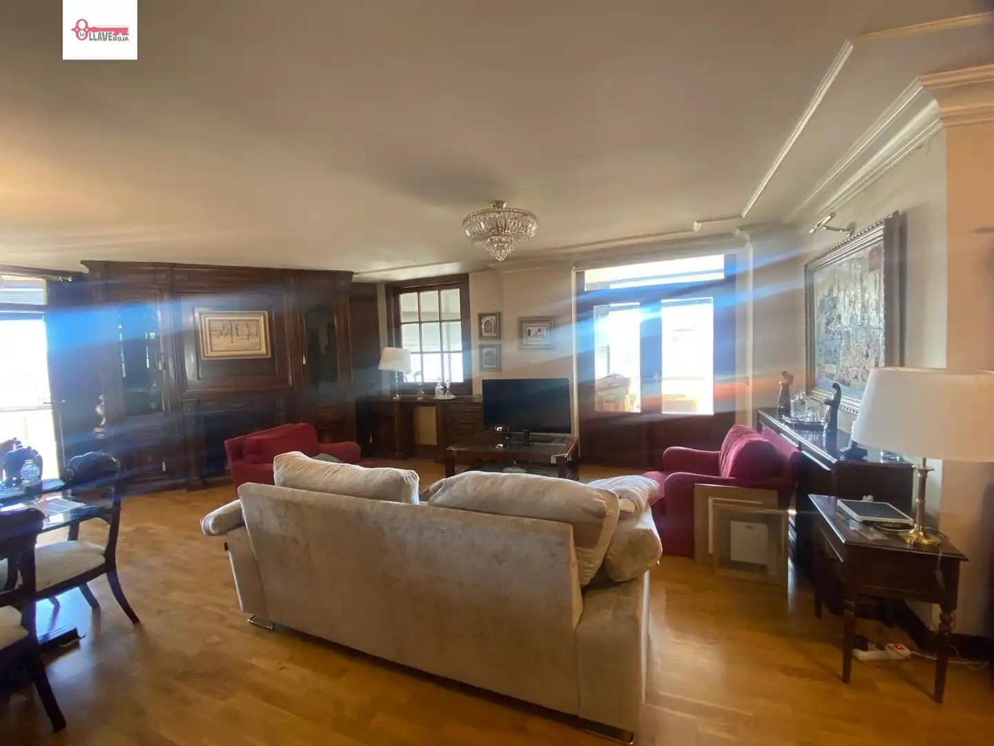 Sala d'estar de Pis en venda en Burgos amb Calefacció, Terrassa i Moblat