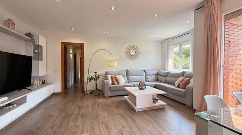 Foto 3 de Piso en venta en Rambla Dels Pinetons, Can Clos - Pinetons, Ripollet