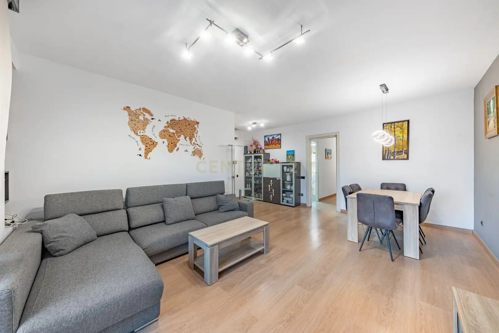 Apartments for sale in Castell - Poble Vell