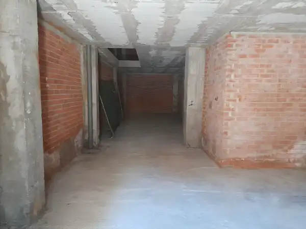 Business premises for sale in Carrer Doctor Ferran 44