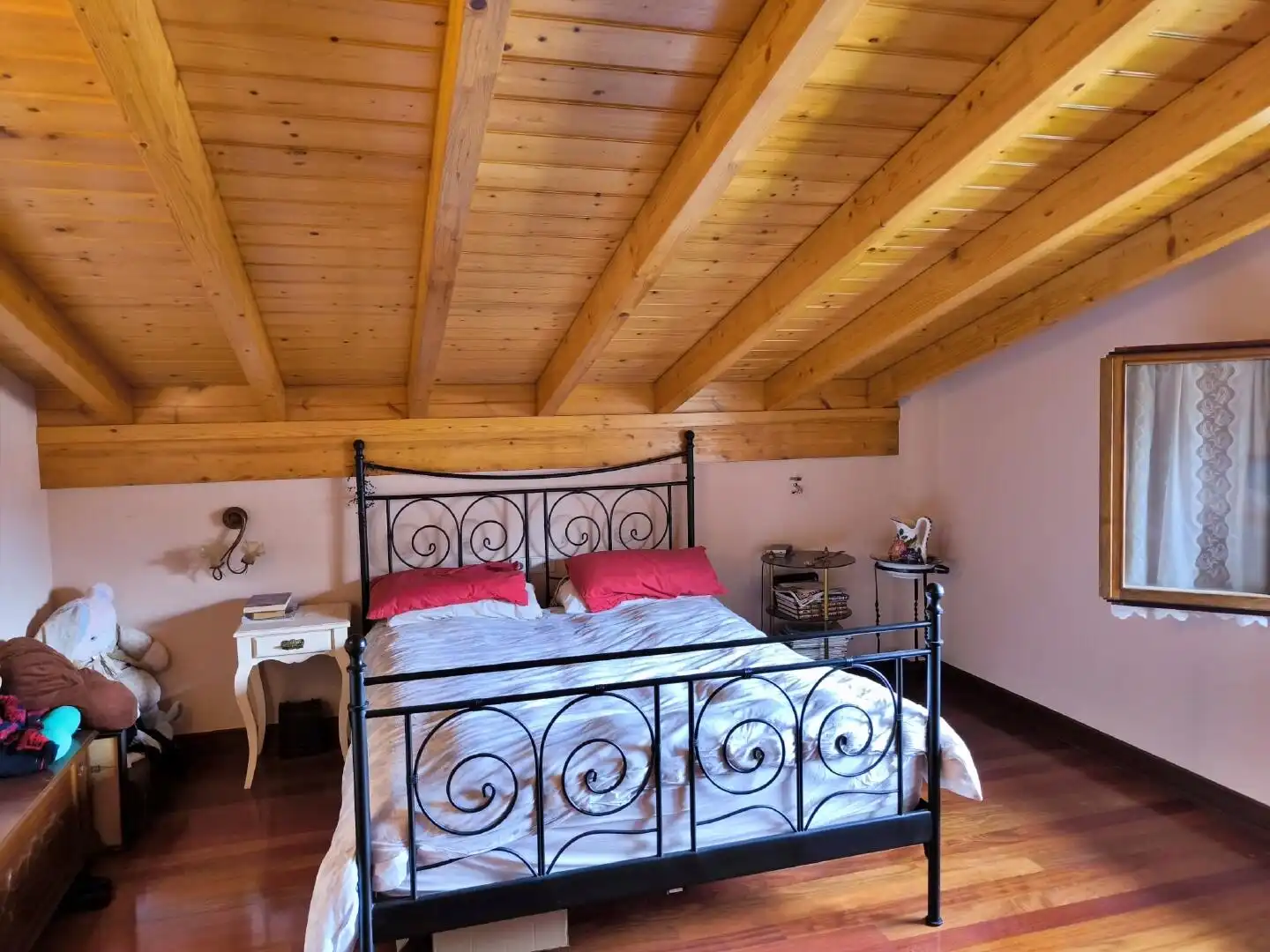 Dormitori de Casa o xalet en venda en Castro-Urdiales