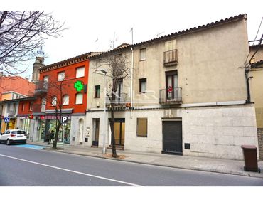 Locale commerciale in affitto a Paseo de Sant Joan 117