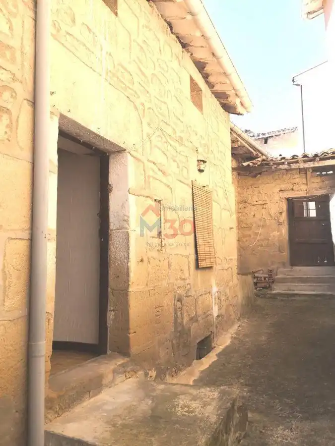 Vista exterior de Casa o chalet en venta en Treviana con Amueblado