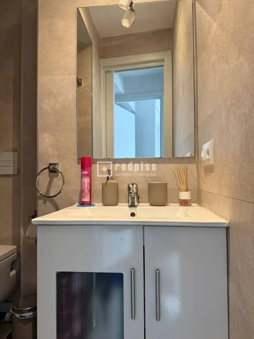 Bathroom of Flat for sale in Madrid  with Air Conditioner, Heating and Furnished