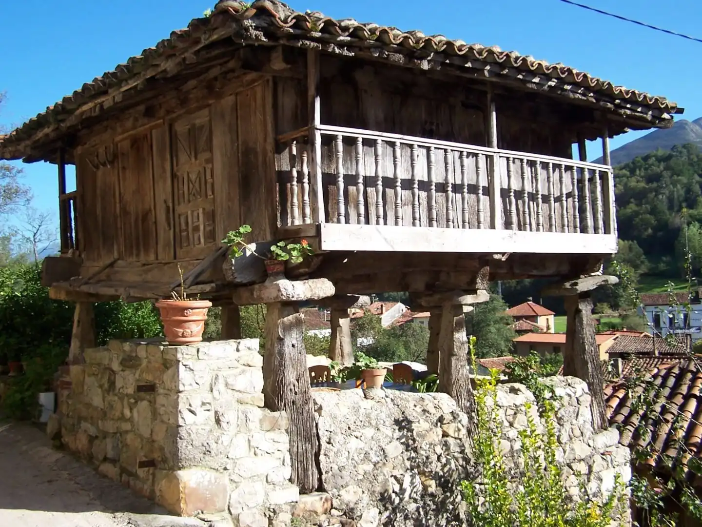Casa aparellada en venda a Calle Riocaliente 82A, imagen 2
