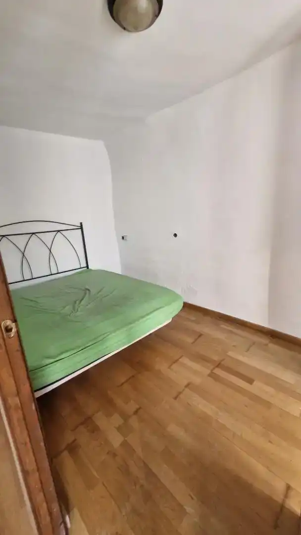 Dormitori de Casa adosada en venda en Ribafrecha amb Parquet, Moblat i Rentadora