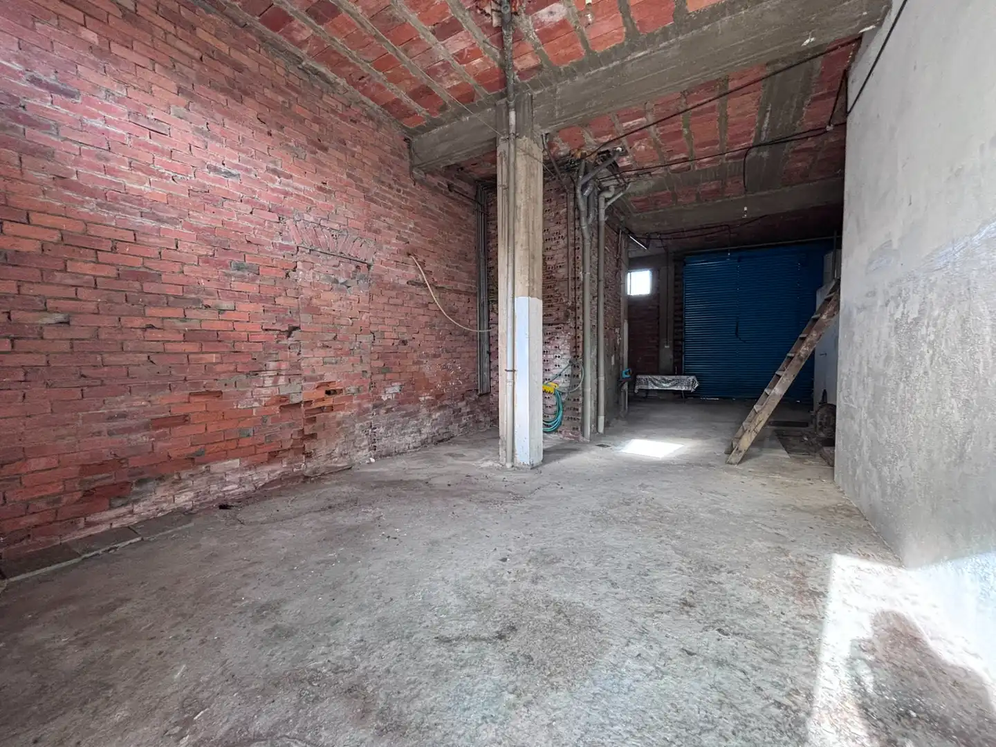 Commercial properties for sale in A Rúa 