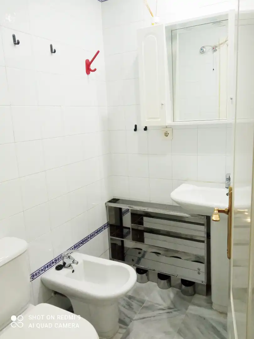 Bany de Dúplex de lloguer en Granada amb Calefacció, Moblat i Rentadora