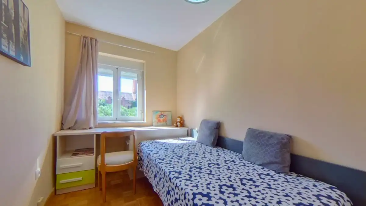 Bedroom of Flat for rent in Madrid  with Air Conditioner, Heating and Parquet flooring