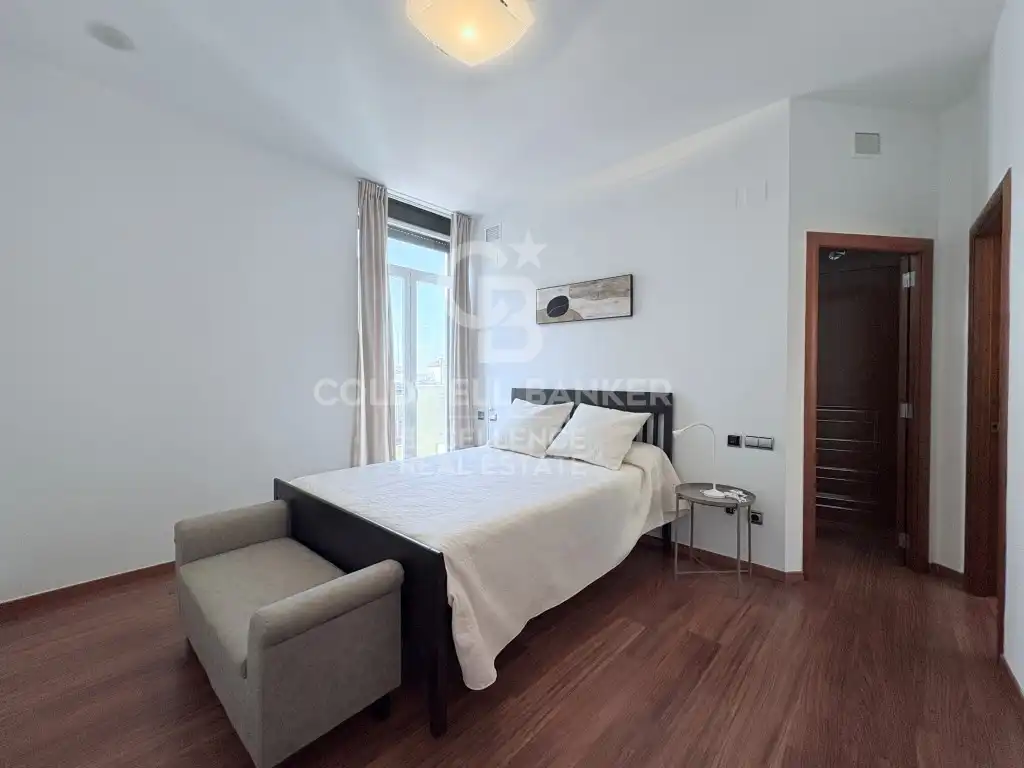 Habitación de Piso de alquiler en Valencia con Aire acondicionado, Amueblado y Horno