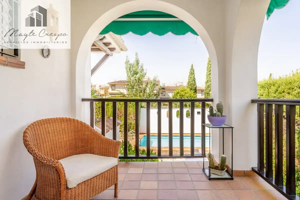 Terraza de Casa o chalet en venta en La Zubia con Aire acondicionado, Calefacción y Jardín privado