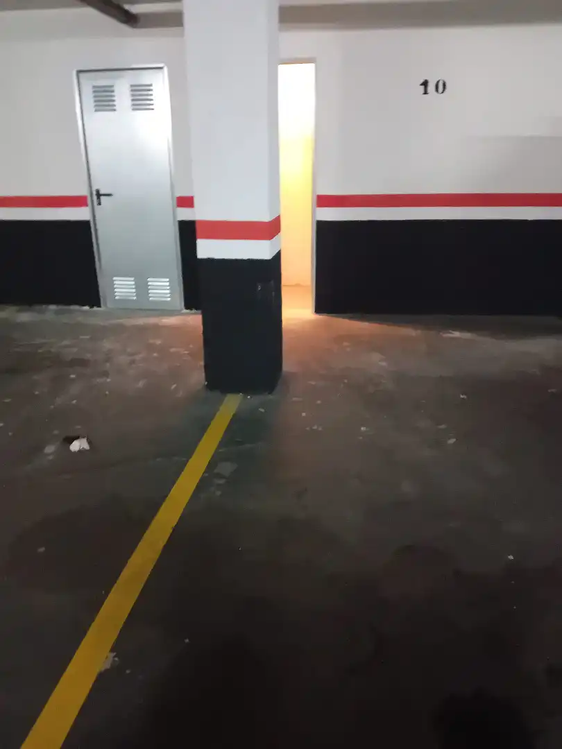 Einzelparkplatz mit Aufzug zum Verkauf in Carrer de Màlaga, imagen 6