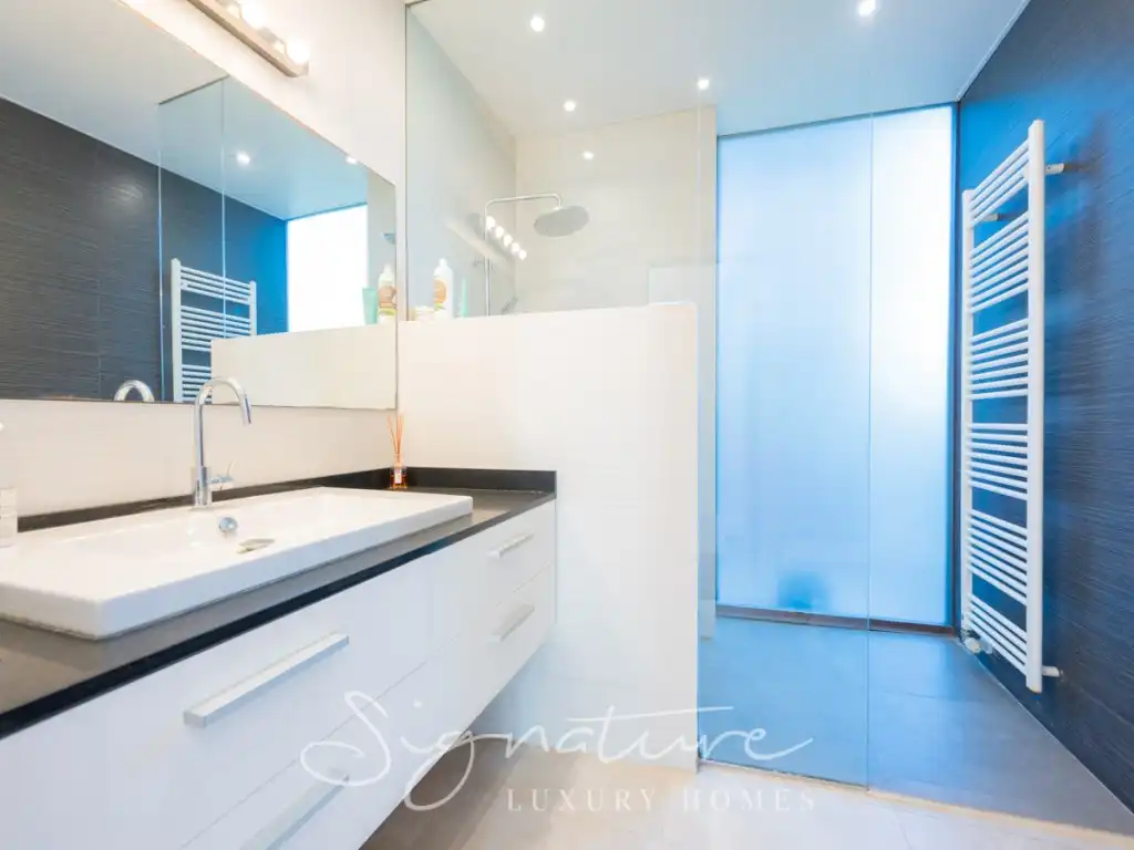 Baño de Casa o chalet en venta en Barcelona con Aire acondicionado