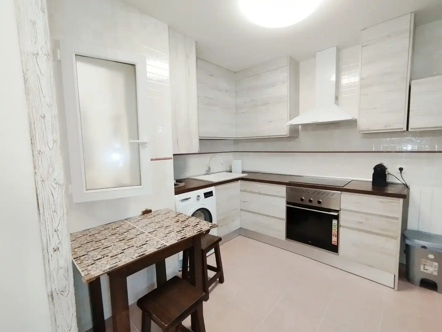 Kitchen of Flat for sale in Tomelloso  with Air Conditioner, Storage room and Furnished