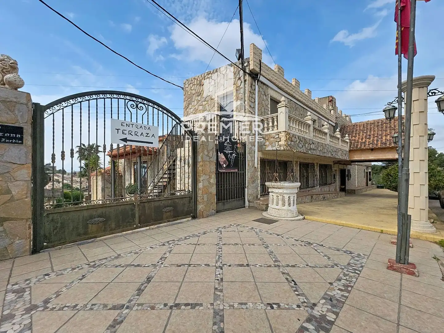 Villa avec piscine à vendre à El troset