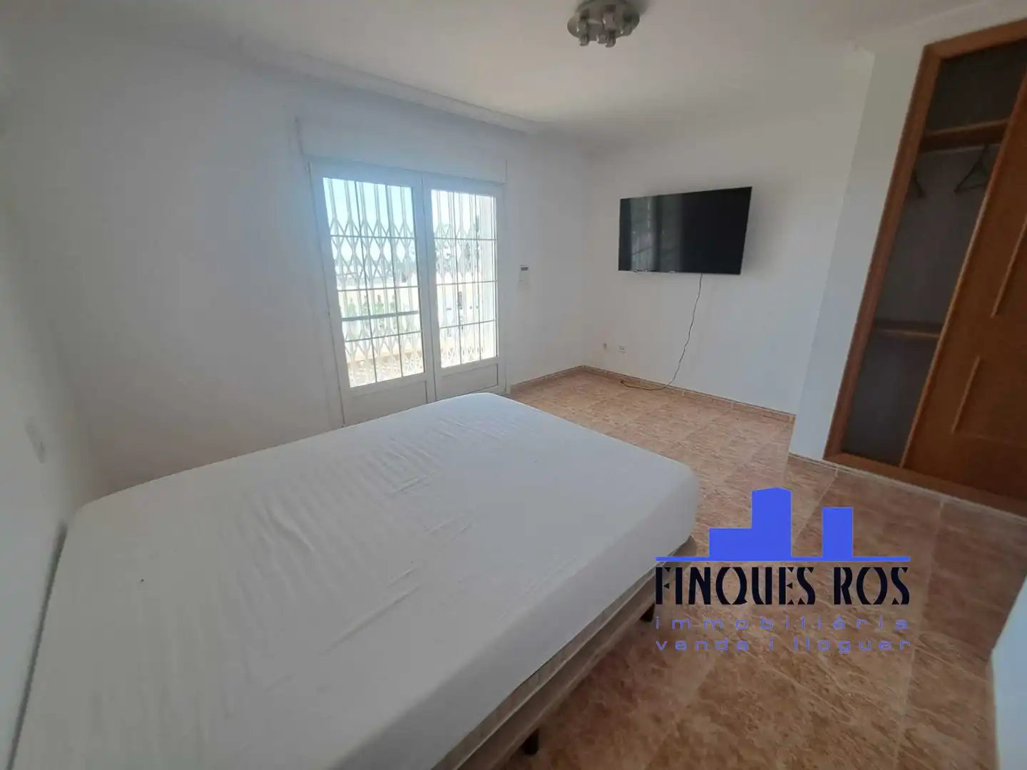 Bedroom of Houses for sale in Vinaròs  with Air Conditioner, Heating and Private garden
