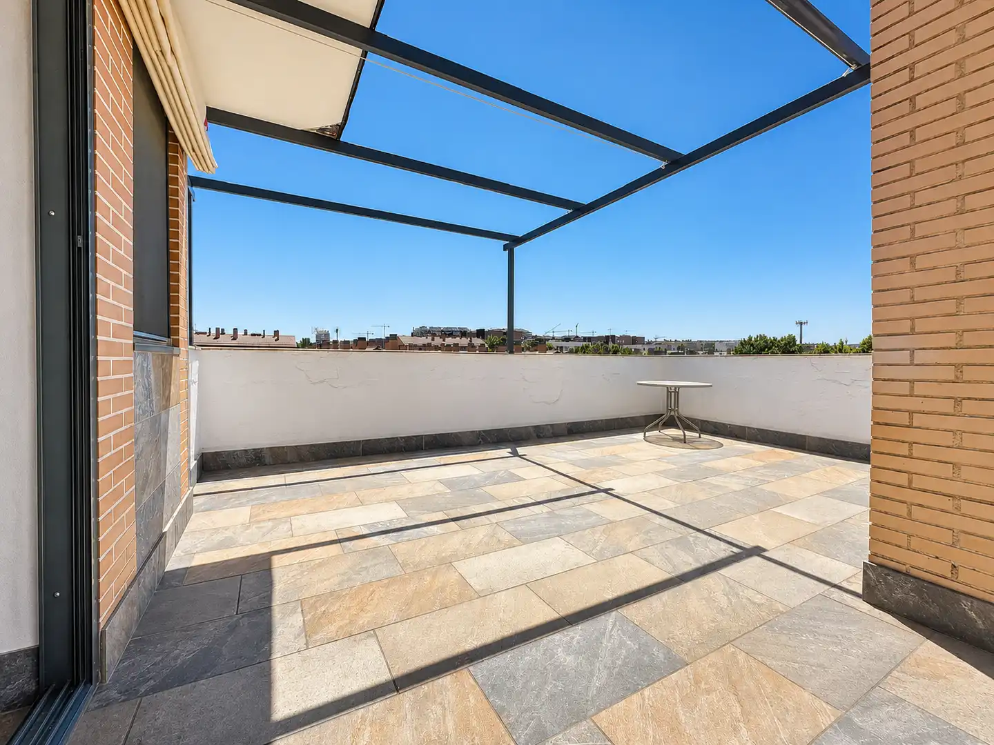 Terrasse von Dachboden zum Verkauf in Arganda del Rey mit Klimaanlage, Heizung und Terrasse