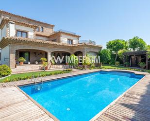 Exterior view of House or chalet for sale in Cambrils  with Air Conditioner, Heating and Private garden