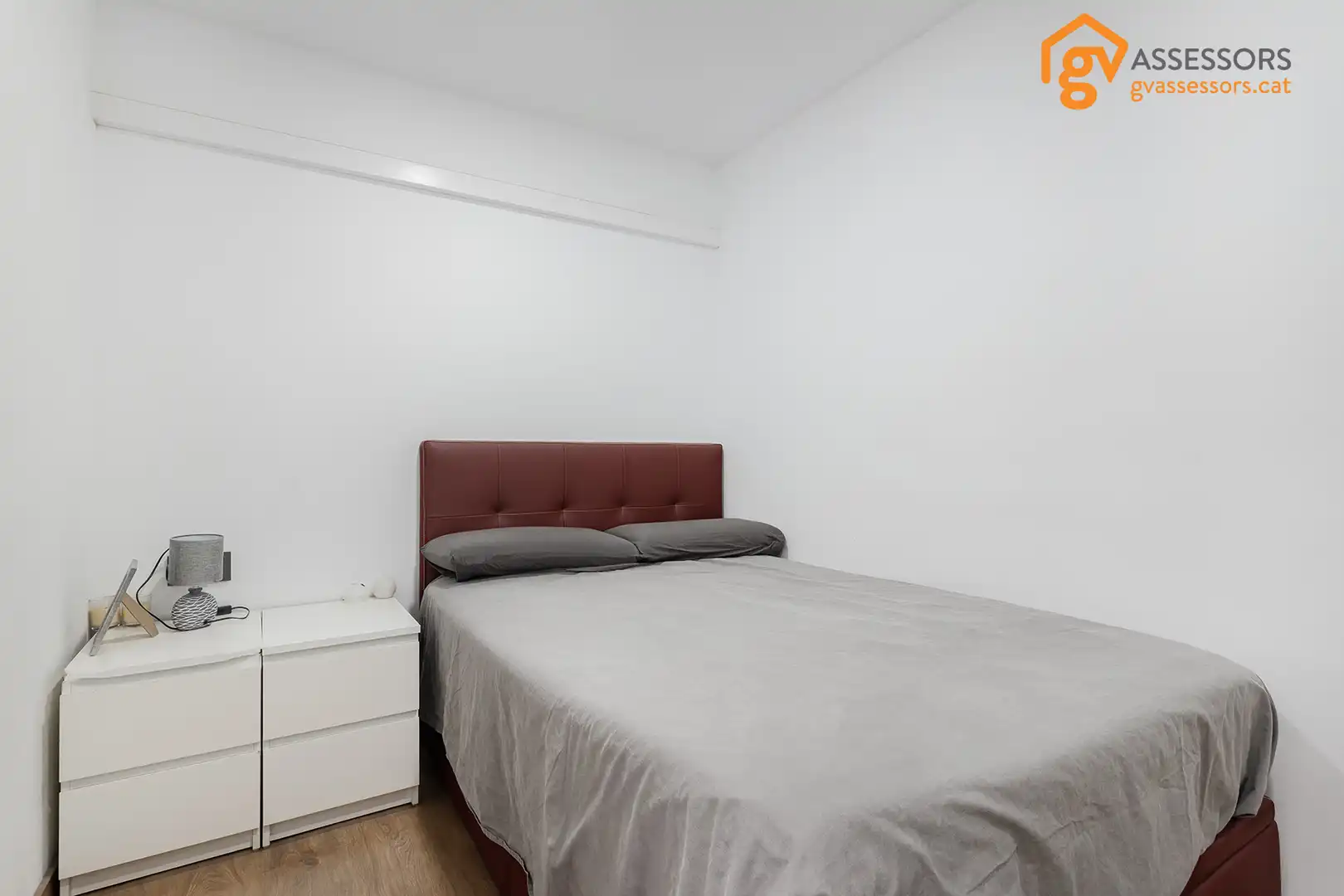 Dormitori de Pis en venda en Barcelona amb Aire condicionat, Parquet i Forn