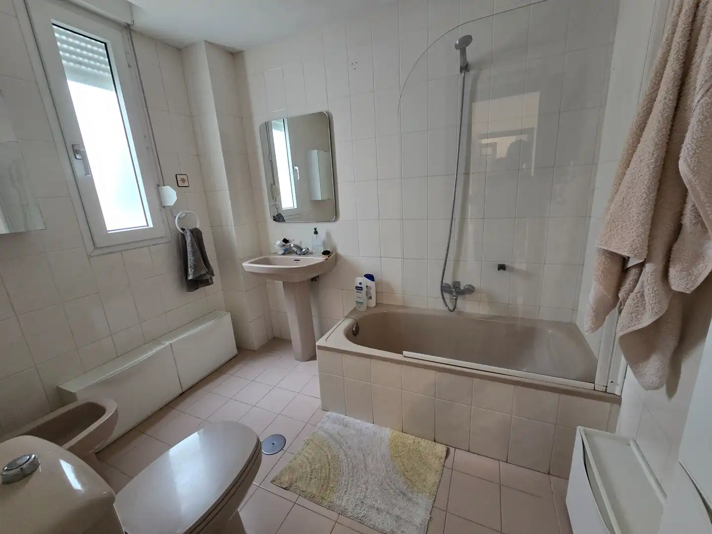 Baño de Piso en venta en Bareyo con Calefacción, Terraza y Amueblado