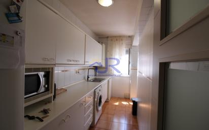 Kitchen of Flat for sale in Paracuellos de Jarama  with Air Conditioner, Heating and Terrace