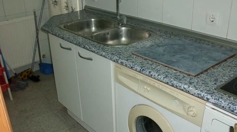 Foto 5 de Habitació a Calle Mercedes Escribano, 1, Reyes Católicos - Paseo San Antonio, Cuenca Capital