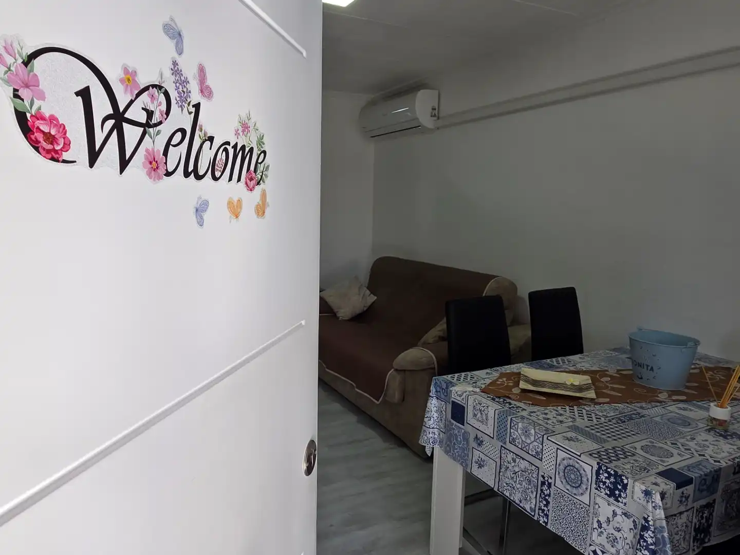 Einfamilien-Reihenhaus zum Verkauf in Torrevieja mit Klimaanlage, Terrasse und Abstellraum