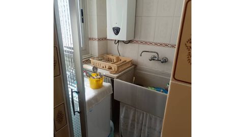 Foto 3 de Piso en venta en Calle Poeta Mas y Ros, L'Amistat, Valencia Capital
