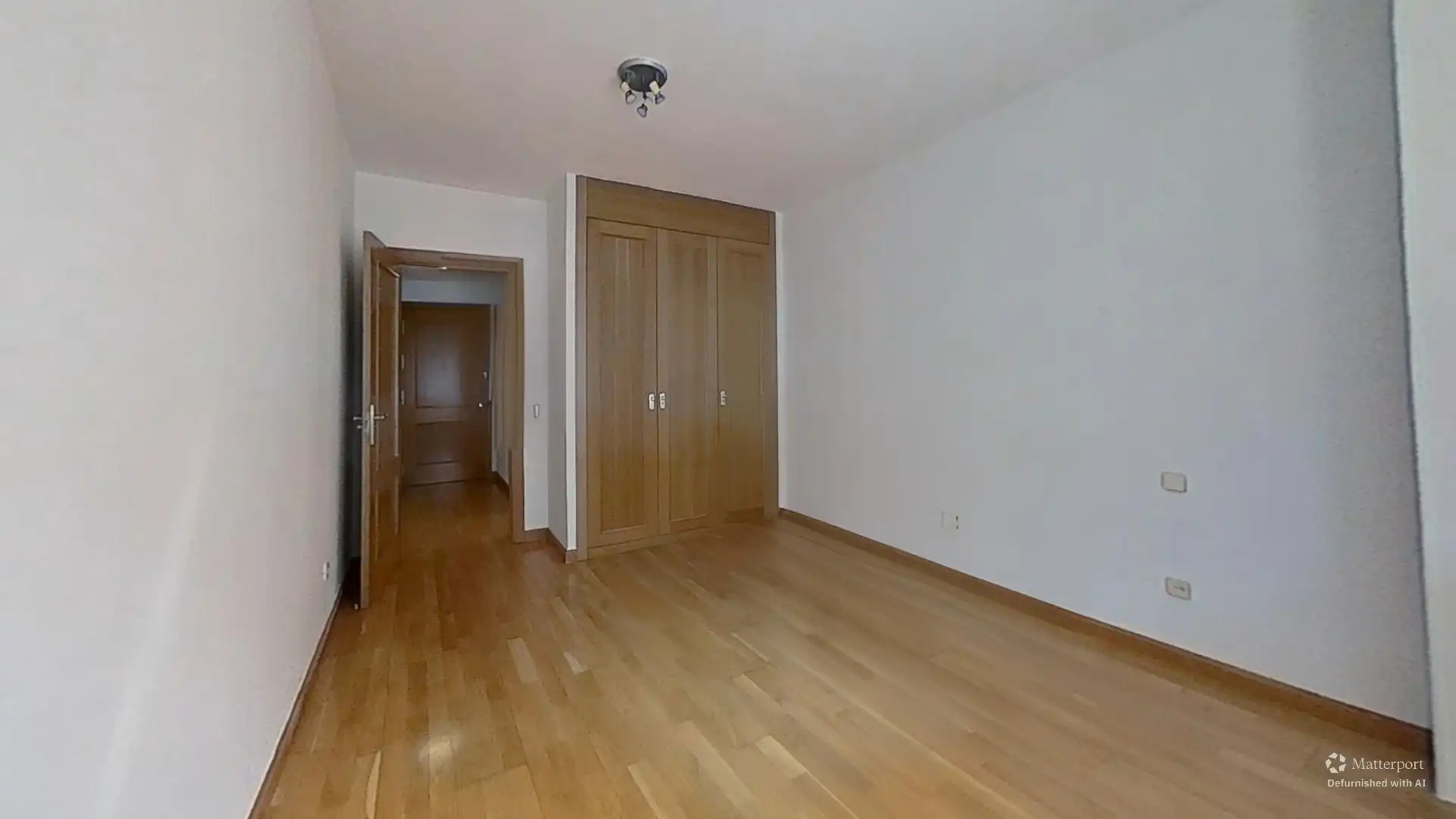 Dormitori de Apartament de lloguer en Pozuelo de Alarcón amb Calefacció, Parquet i Terrassa