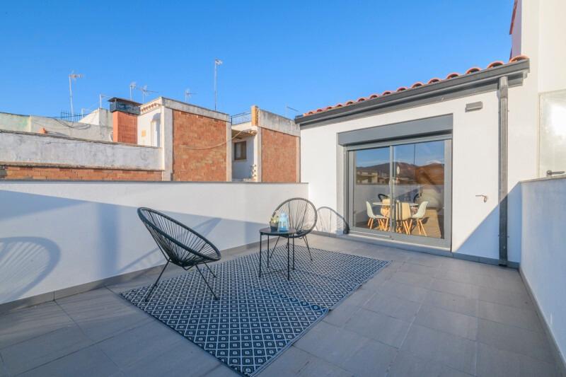 Foto 0 de Promoció Áticos de Obra Nueva