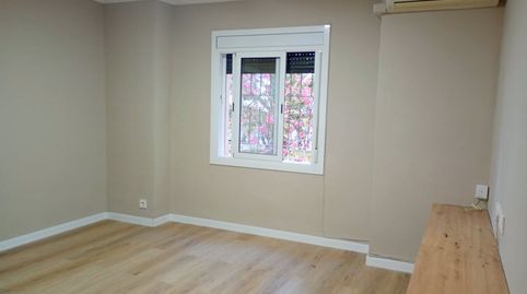 Photo 3 of Flat for rent in Carrer D'aiguablava, La Trinitat Nova, Barcelona Capital