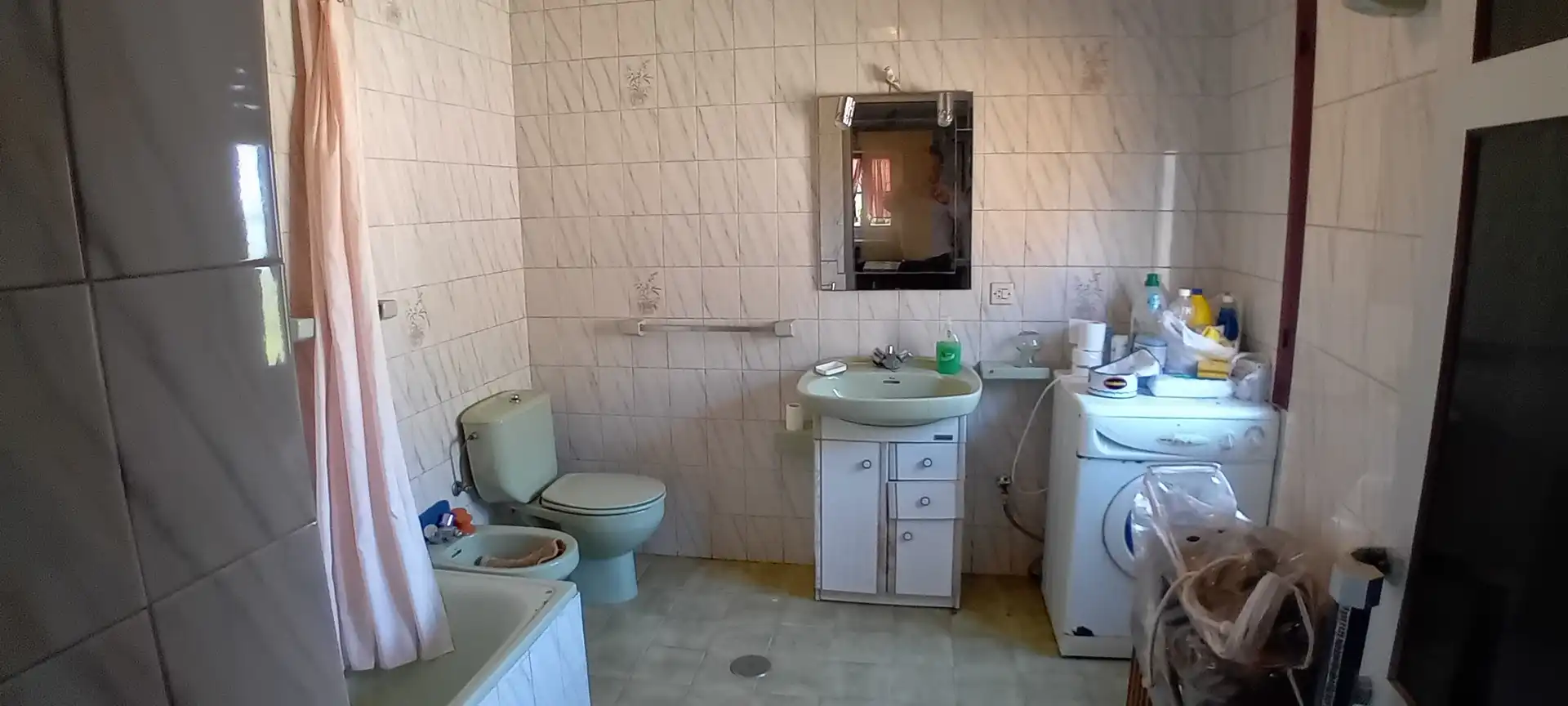 Bathroom of Houses for sale in Parres  with Private garden and Furnished