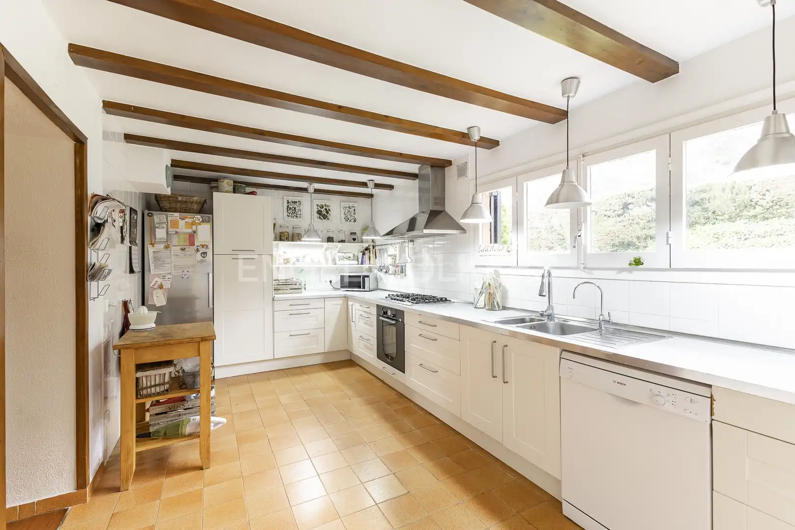 Cocina de Finca rústica en venta en Arenys de Munt con Aire acondicionado, Calefacción y Jardín privado