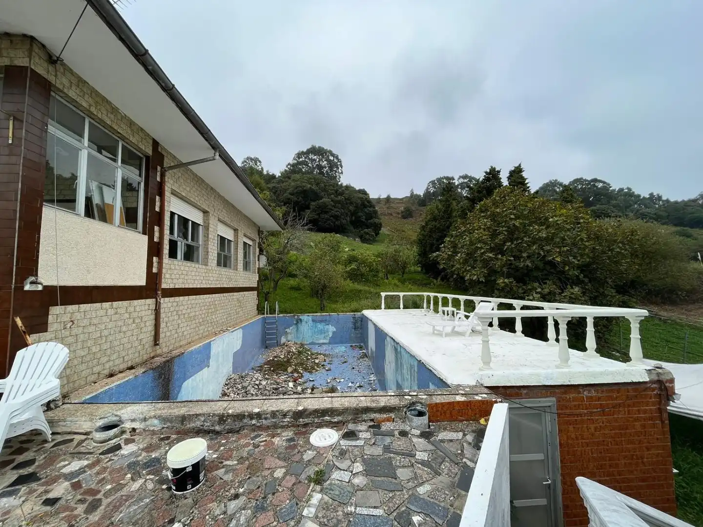 Piscina de Casa o xalet en venda en Arnuero amb Terrassa i Traster
