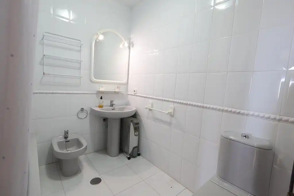 Bany de Casa o xalet de lloguer en Orihuela amb Jardí privat, Terrassa i Moblat