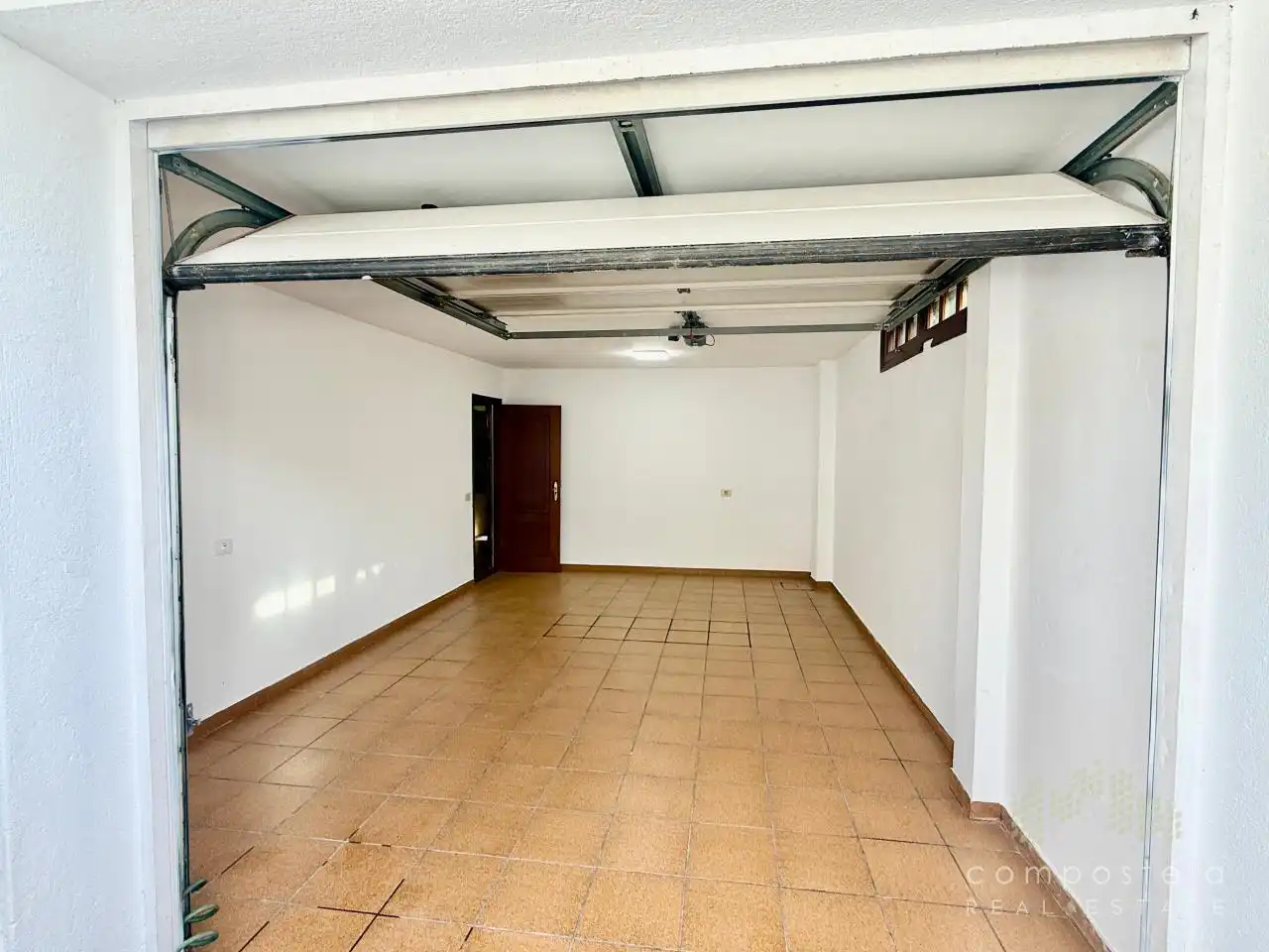 Chalet con jardín en venta en Urbanización Millalar, A Grela, imagen 33