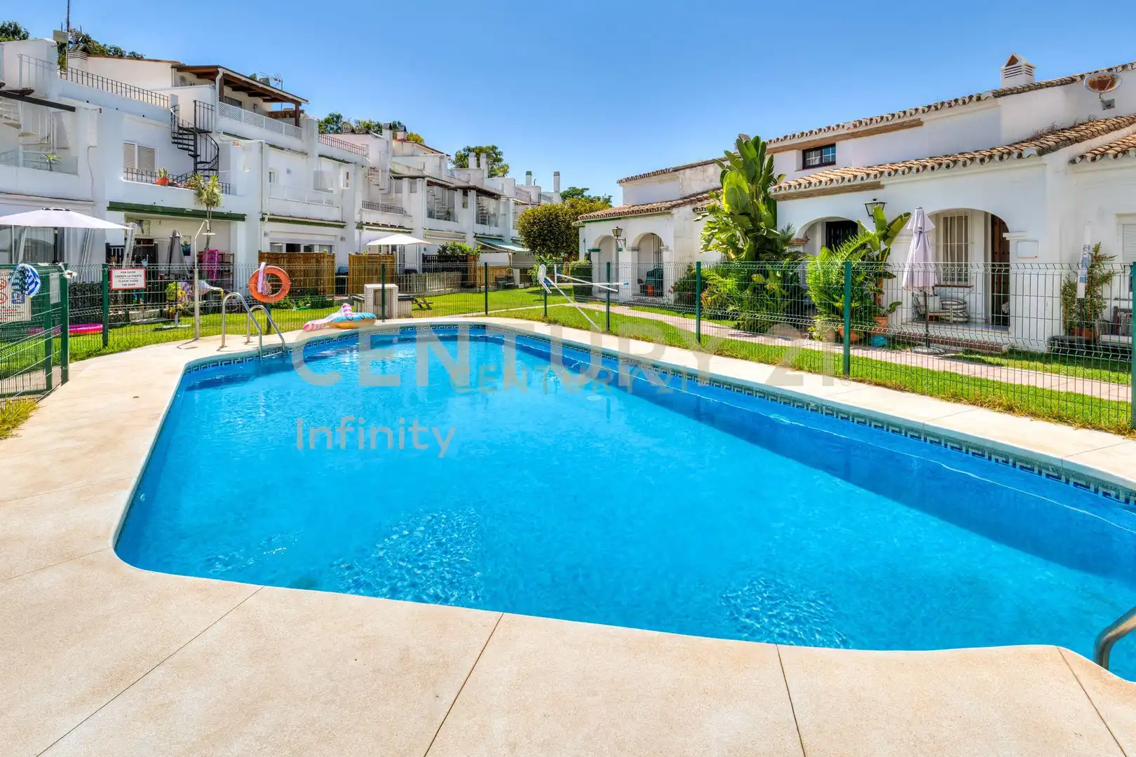 Jardí de Casa adosada en venda en Mijas amb Jardí privat, Forn i Rentadora