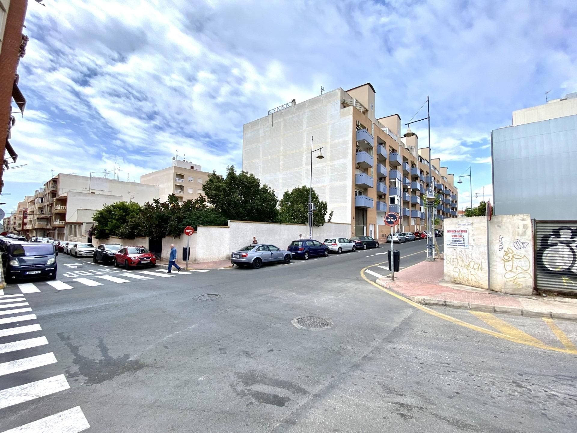 Exterior view of House or chalet for sale in Torrevieja  with Private garden and Balcony