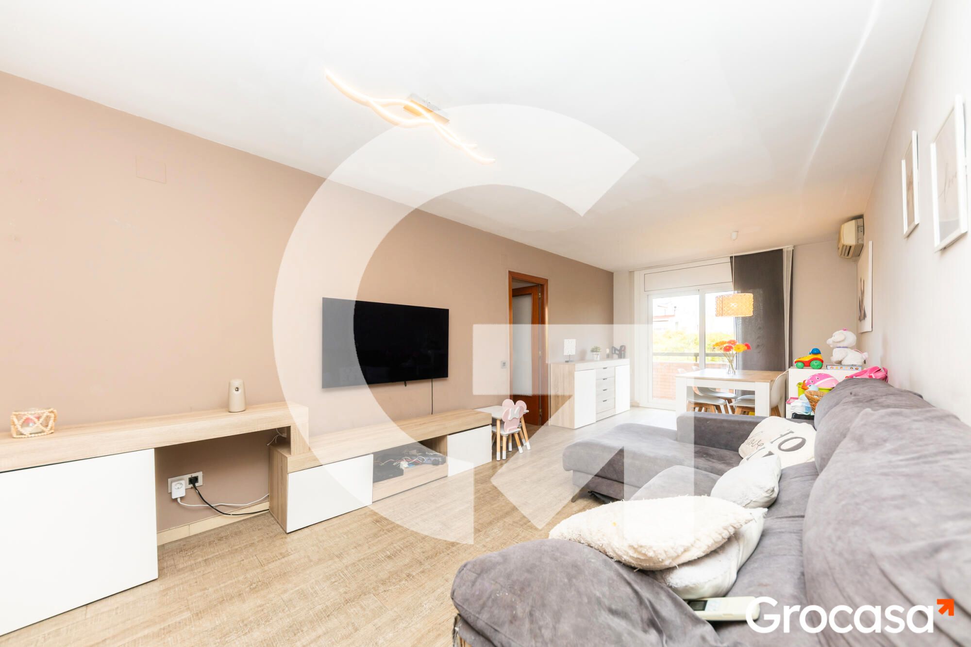 Living room of Flat for sale in Viladecans  with Air Conditioner, Oven and Balcony