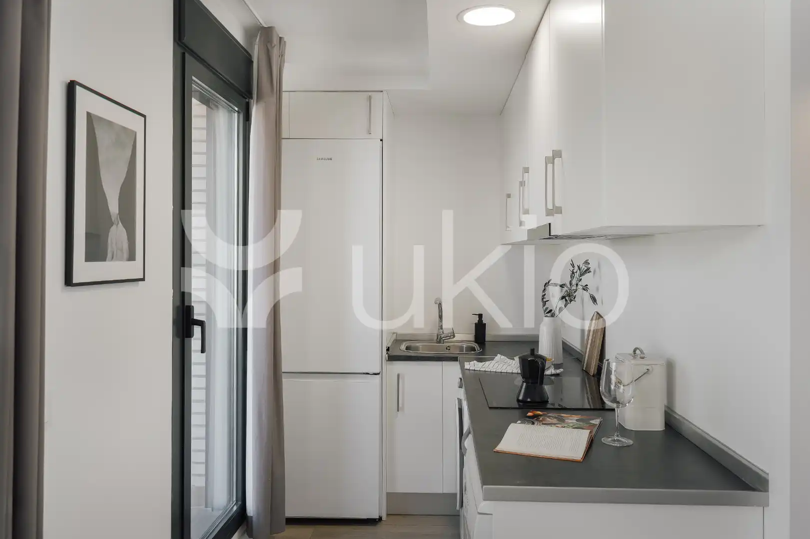 Kitchen of Apartments for rent in Madrid  with Heating, Terrace and Furnished