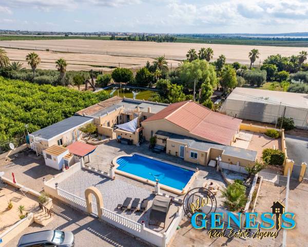 Casa-chalet en Venta en La Marquesa en Los Montesinos