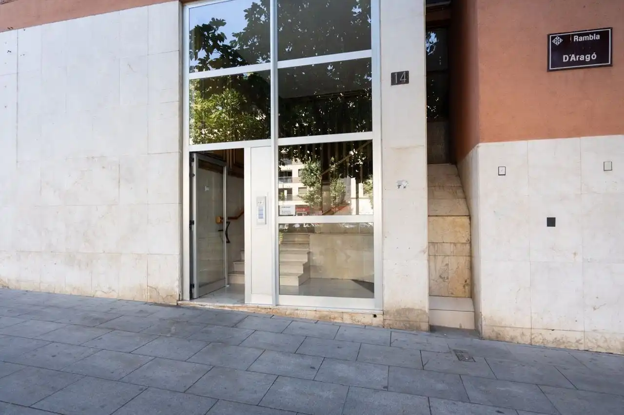 Pis amb ascensor en venda a Rambla ARAGO, imagen 21