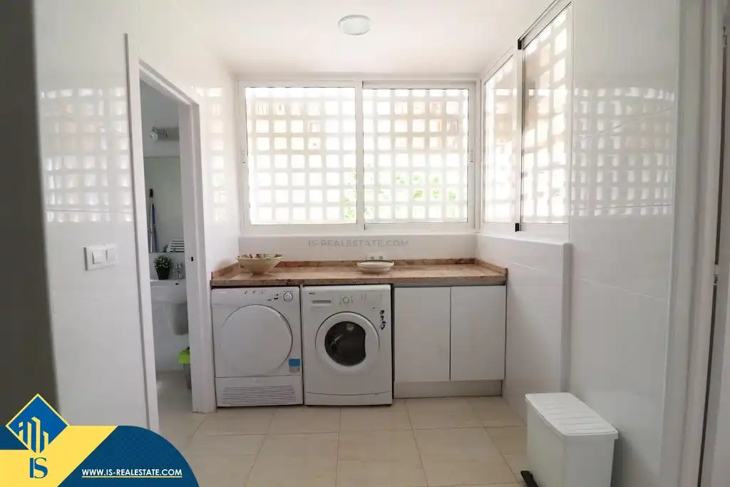 Bathroom of Flat for rent in Orihuela  with Terrace, Furnished and Oven