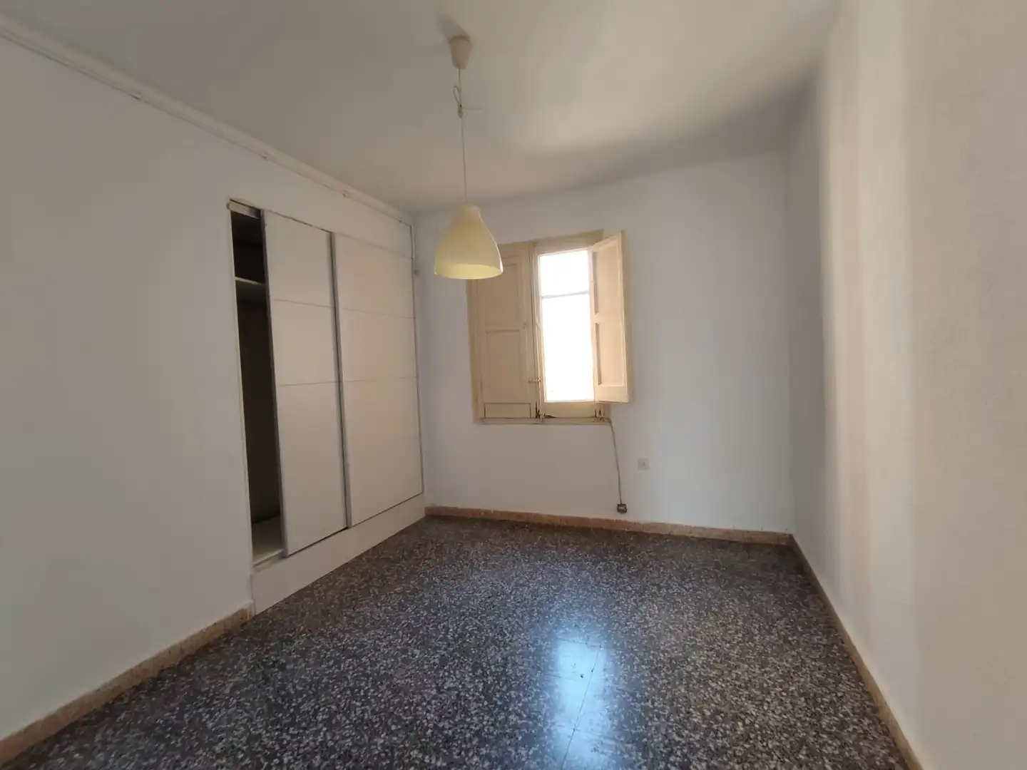 Dormitori de Pis en venda en Tarragona amb Parquet i Microones